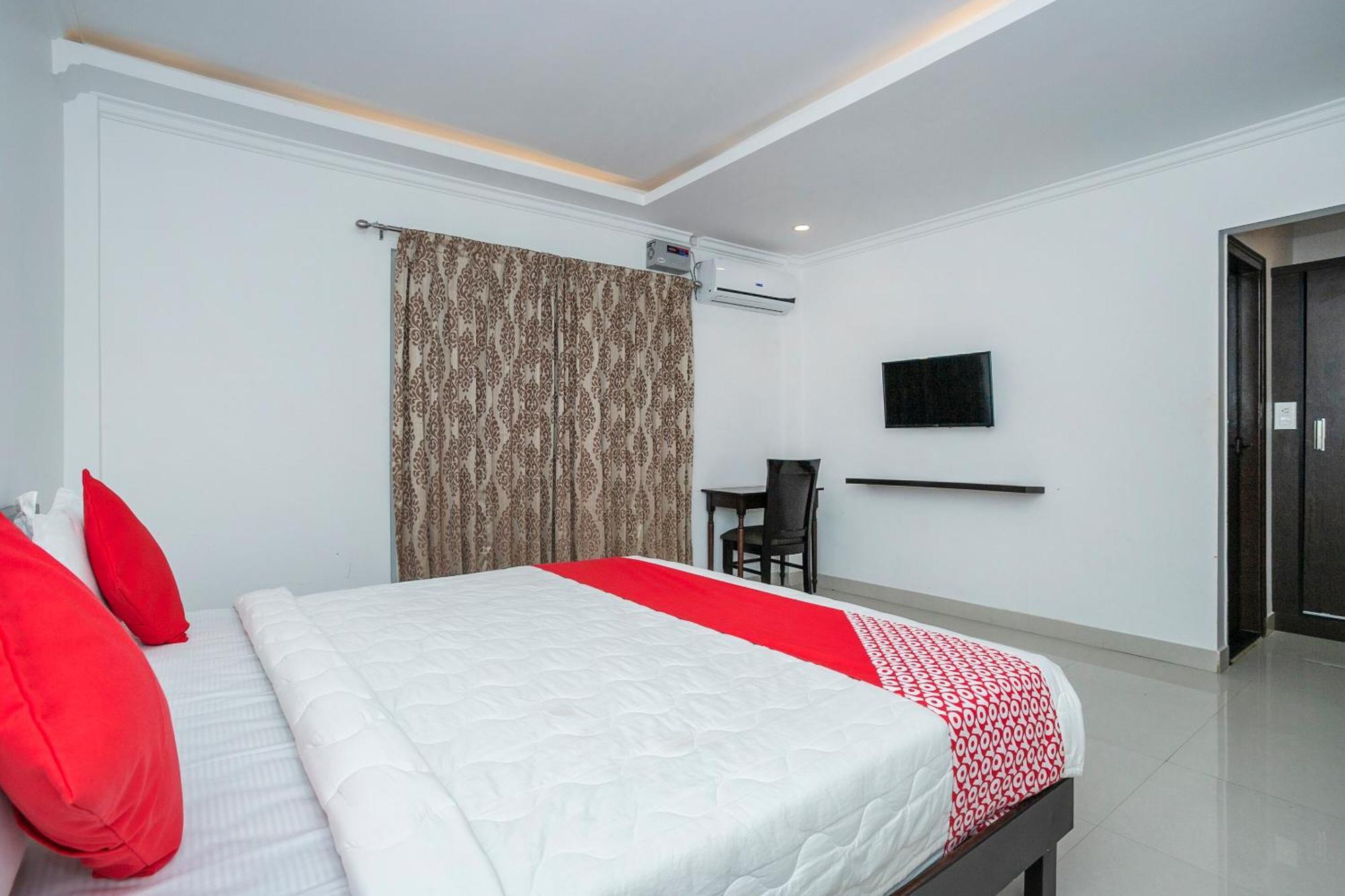 Collection O Cosmopolitan Hotel Devanahalli Buitenkant foto